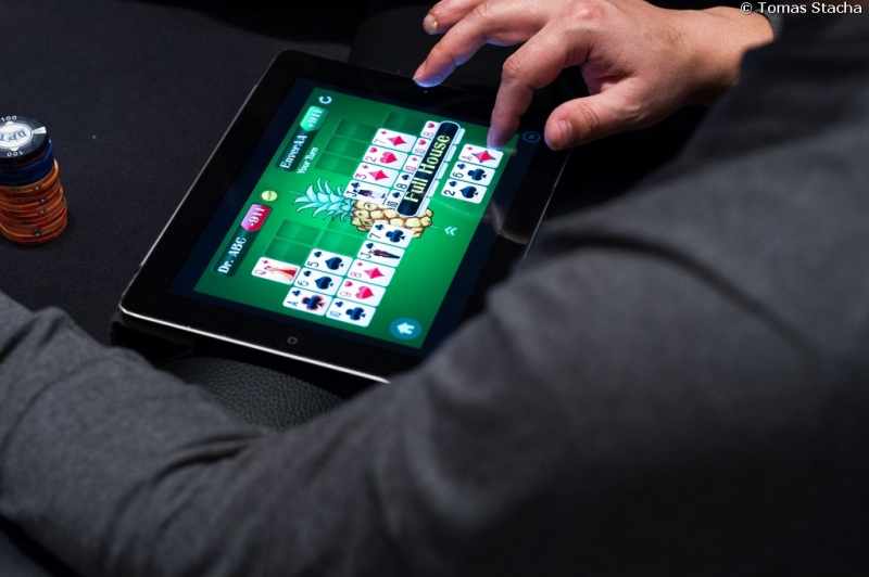 Online Poker Games